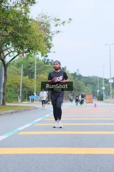Runner Photo 5666793