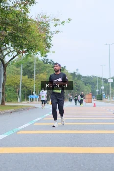 Runner Photo 5666794