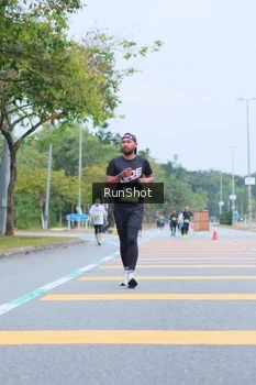 Runner Photo 5666795
