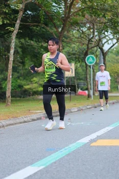 Runner Photo 5666807