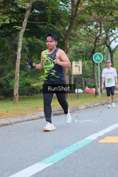 Runner Photo 5666809