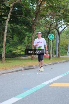 Runner Photo 5666820