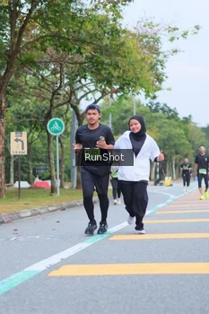 Runner Photo 5666838