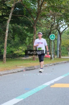 Runner Photo 5666844