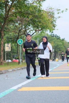 Runner Photo 5666850