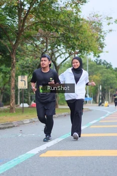 Runner Photo 5666852