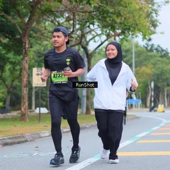 Runner Photo 5666854