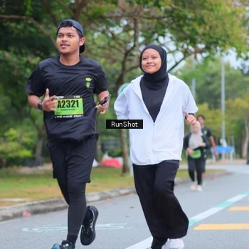 Runner Photo 5666862
