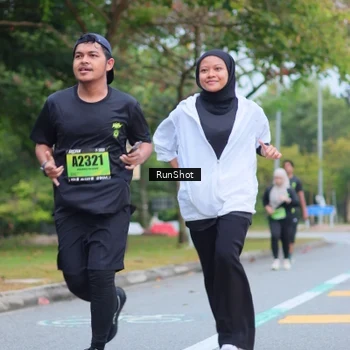 Runner Photo 5666863