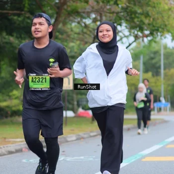 Runner Photo 5666866