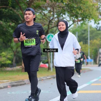 Runner Photo 5666885