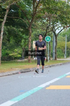 Runner Photo 5666893