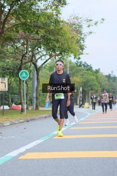 Runner Photo 5666896