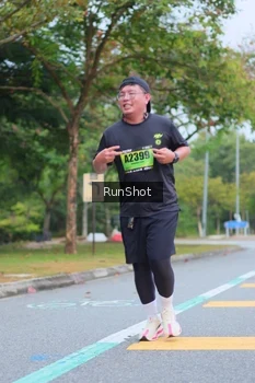 Runner Photo 5666926