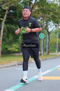 Runner Photo 5666930