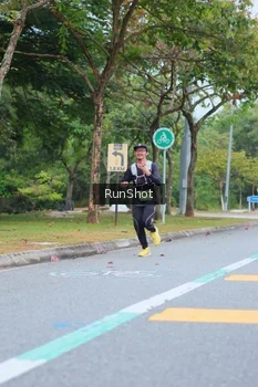 Runner Photo 5666944