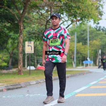 Runner Photo 5666972
