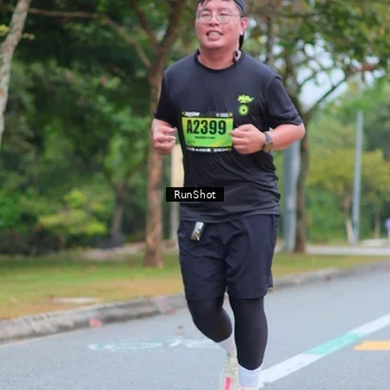 Runner Photo 5666973