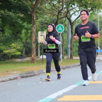 Runner Photo 5666999