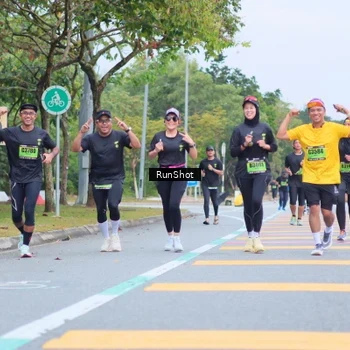 Runner Photo 5667037