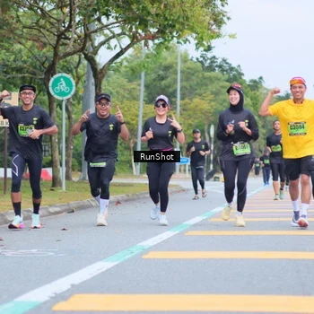 Runner Photo 5667038