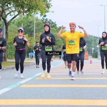 Runner Photo 5667059