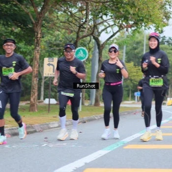 Runner Photo 5667073