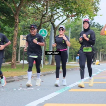 Runner Photo 5667080