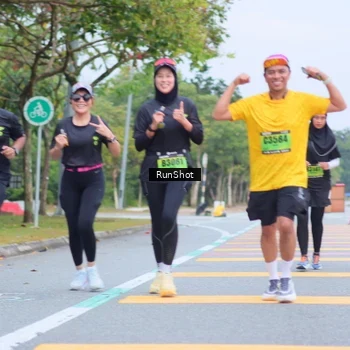 Runner Photo 5667082