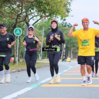 Runner Photo 5667086