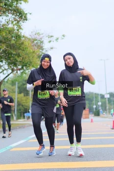 Runner Photo 5667108