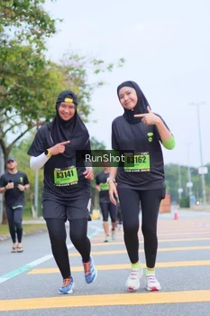 Runner Photo 5667110