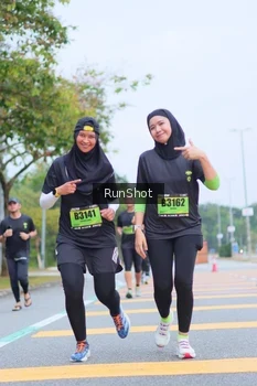 Runner Photo 5667113