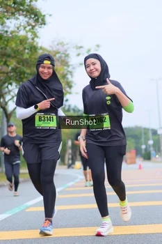 Runner Photo 5667118