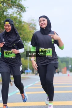 Runner Photo 5667125