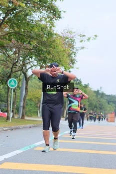 Runner Photo 5667138