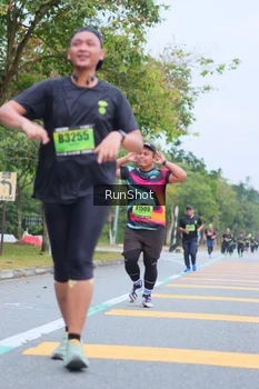 Runner Photo 5667142