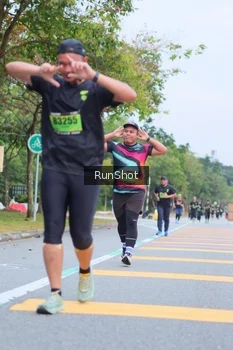 Runner Photo 5667143