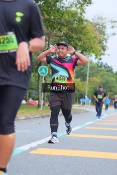 Runner Photo 5667146