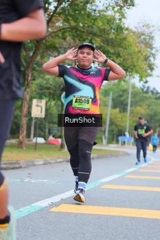 Runner Photo 5667156
