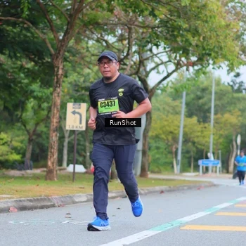 Runner Photo 5667171