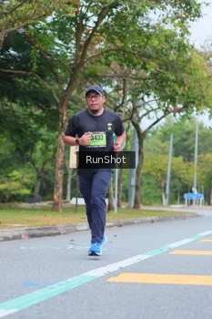 Runner Photo 5667175