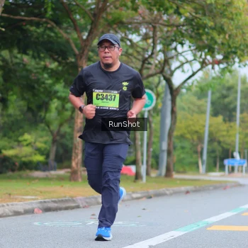 Runner Photo 5667177