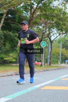 Runner Photo 5667179