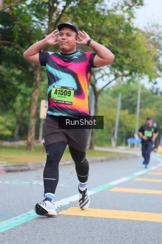 Runner Photo 5667196