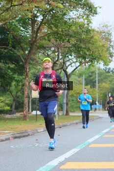 Runner Photo 5667197