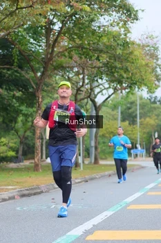 Runner Photo 5667201