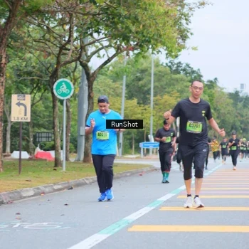 Runner Photo 5667203