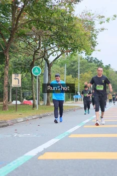 Runner Photo 5667212
