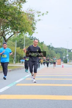 Runner Photo 5667214